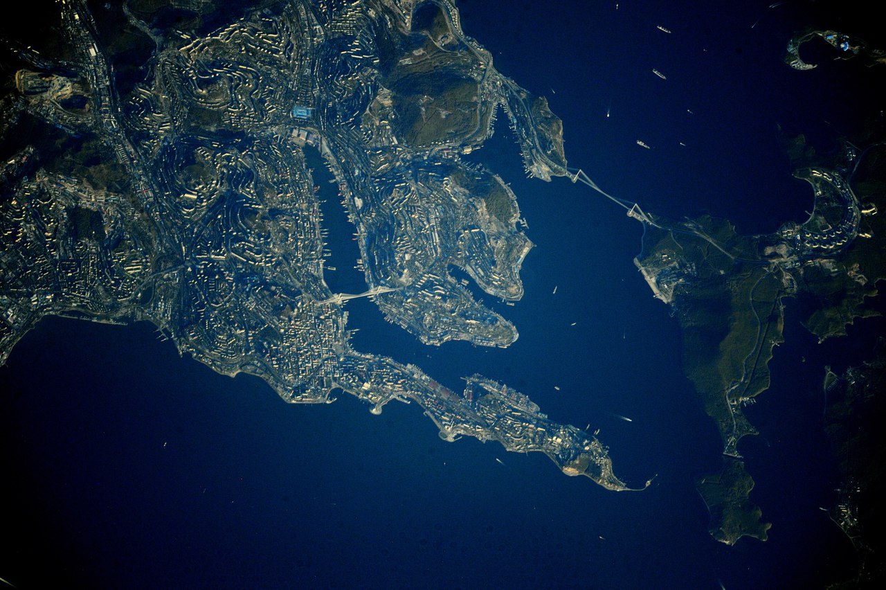 фото владивостока со спутника